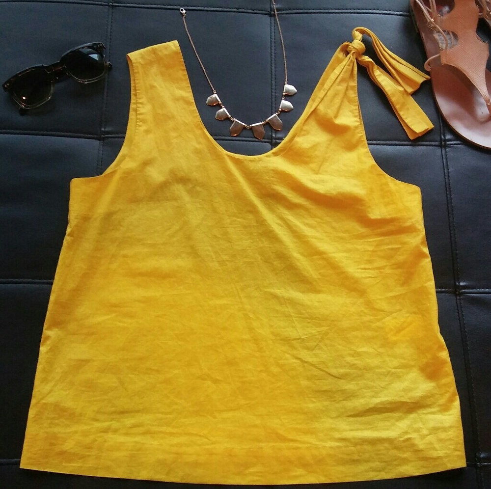 HP❤KATE SPADE Saturday top